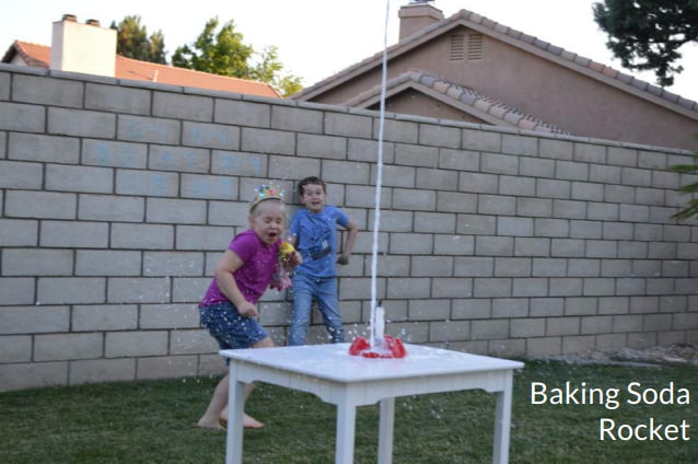 Baking soda rocket