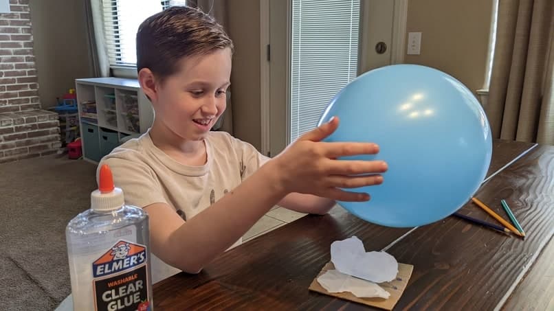 Experiment with Static Electricity