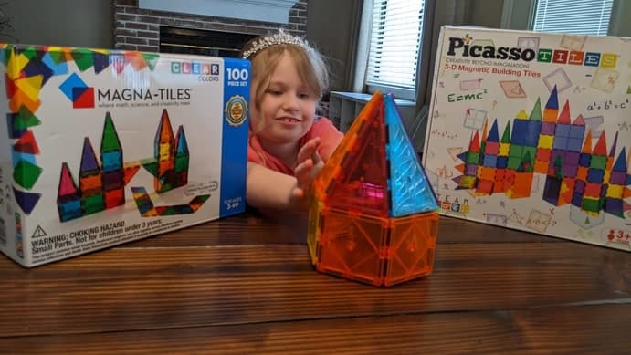 Magna tiles best sale vs picasso